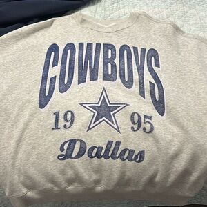 Abercrombie Dallas cowboys crew neck size L